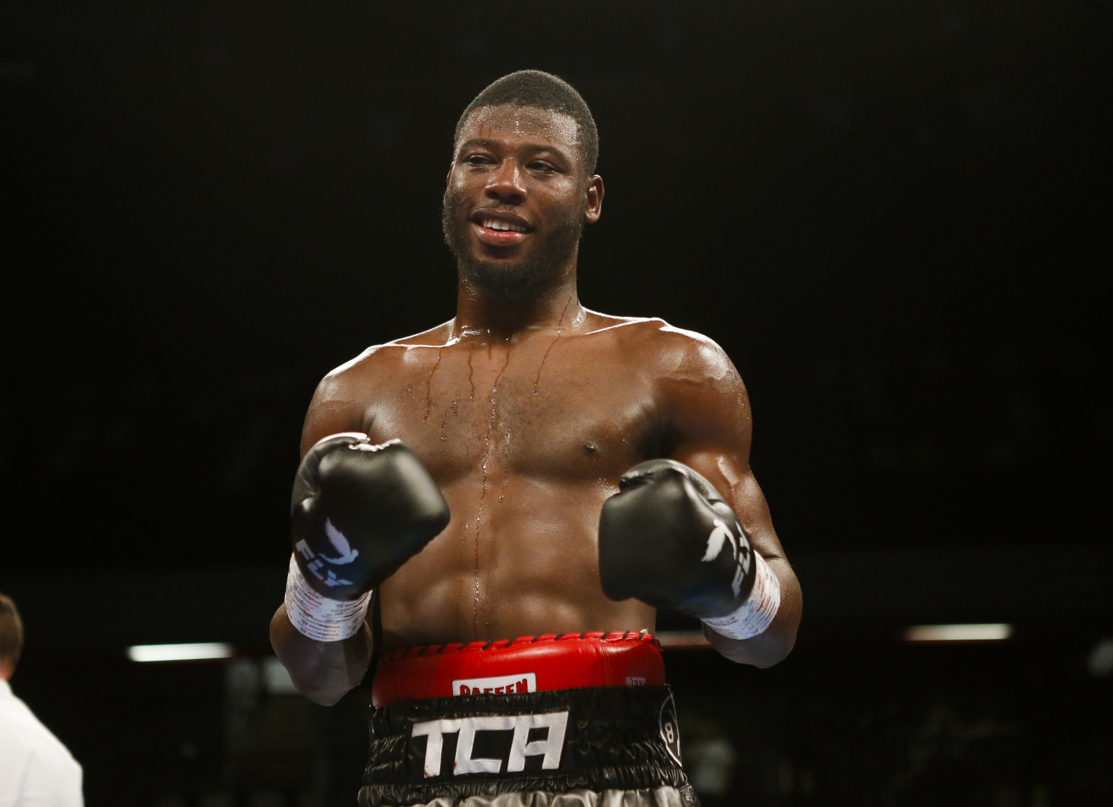 Isaac Chamberlain Issues Warning to Viddal Riley: Ready for Showdown in the Ring