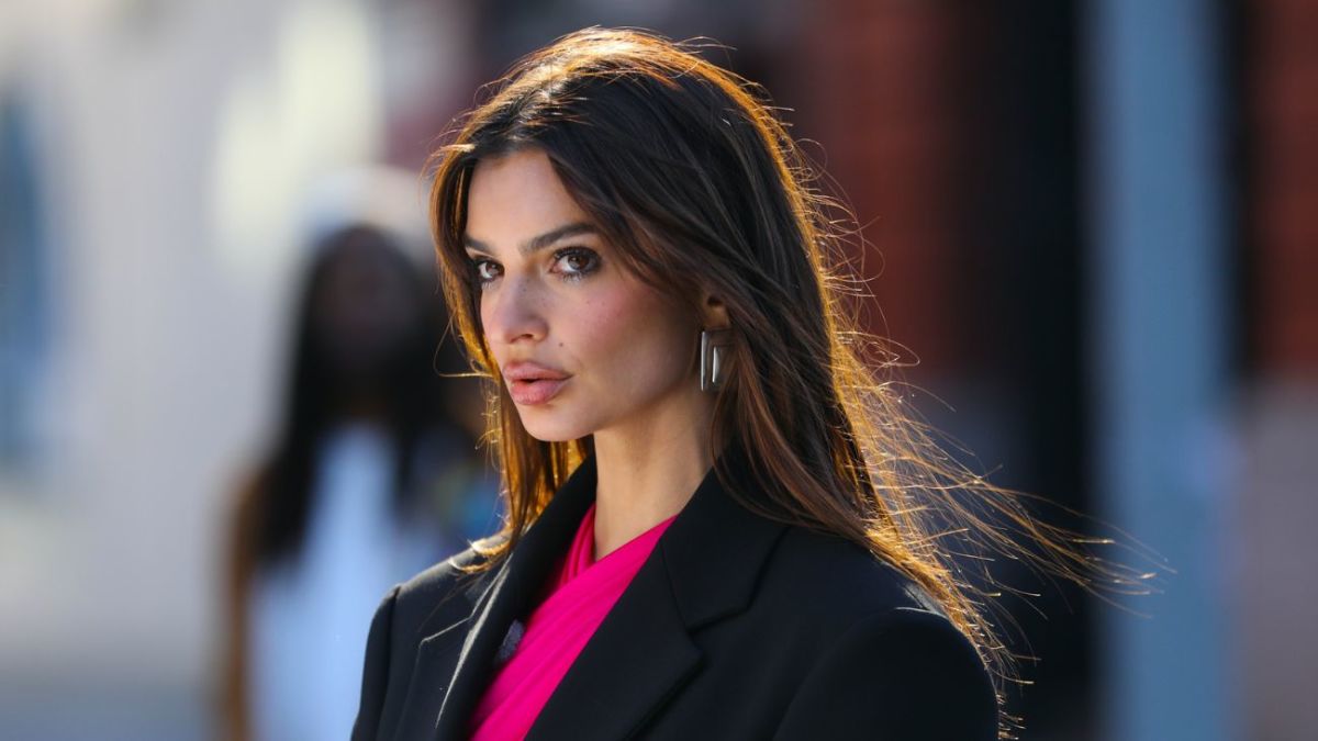 Customers Express Frustration Over Delayed Orders from Emily Ratajkowski’s Swimwear Brand