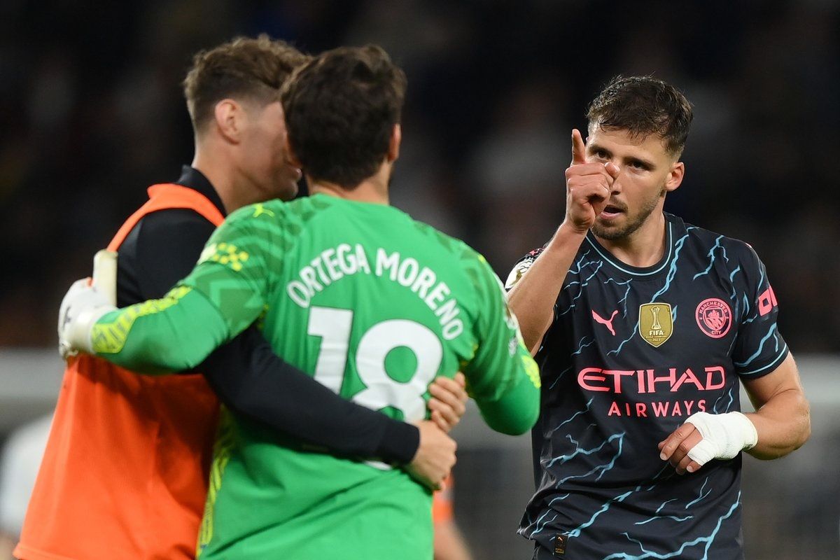 Jamie Carragher: Stefan Ortega’s Heroics Secure Manchester City’s Title Hopes