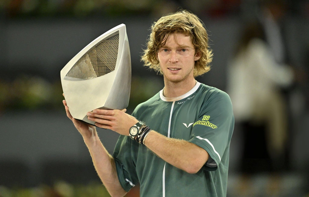 Rublev Overcomes Virus and Auger-Aliassime to Claim Thrilling Madrid Open Title