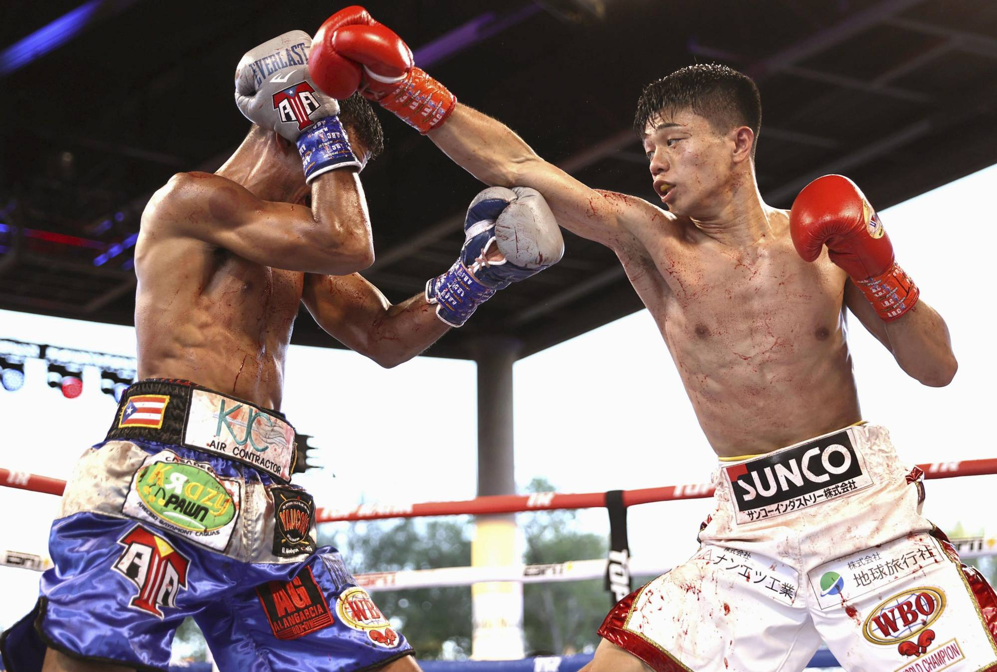 Junto Nakatani Dominates Vincent Astrolabio to Defend WBC Bantamweight Title