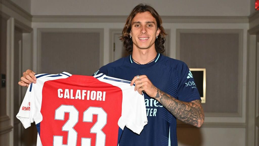 Arsenal Signs Riccardo Calafiori for £42m from Bologna